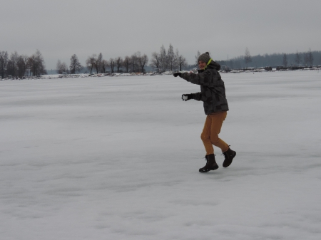 bataille de neige sur le lac gelé !